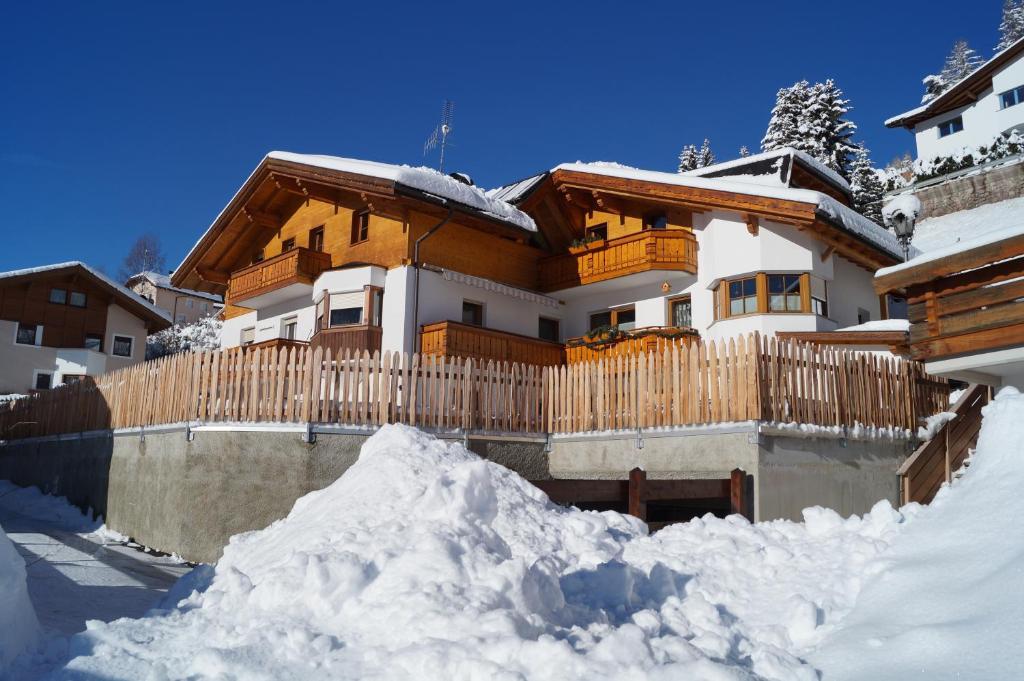 Apartments Salieta Santa Cristina Val Gardena Exterior foto